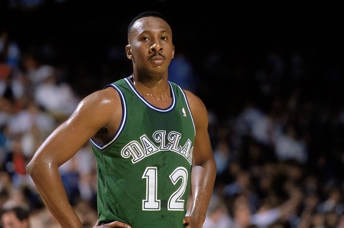 角色似乎被 角色似乎被