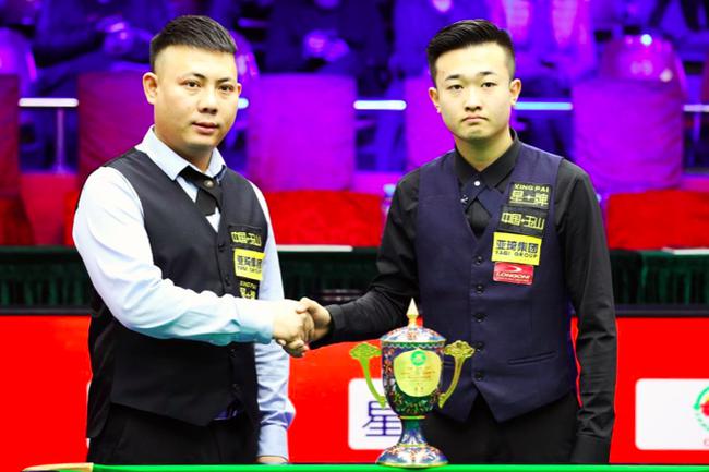 签回何思雨 签回何思雨